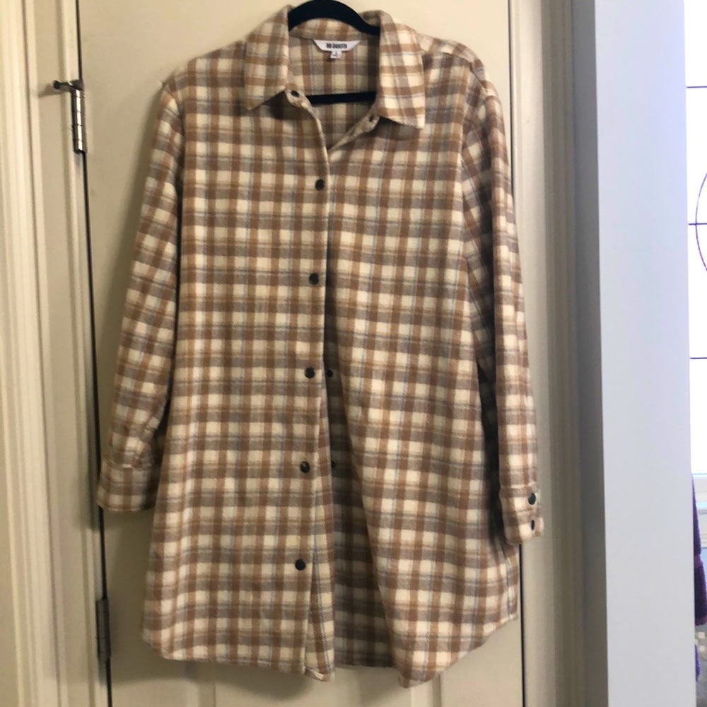 BB Dakota Super soft jacket with snaps.  Roomy